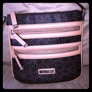Calvin Klein Crossbody